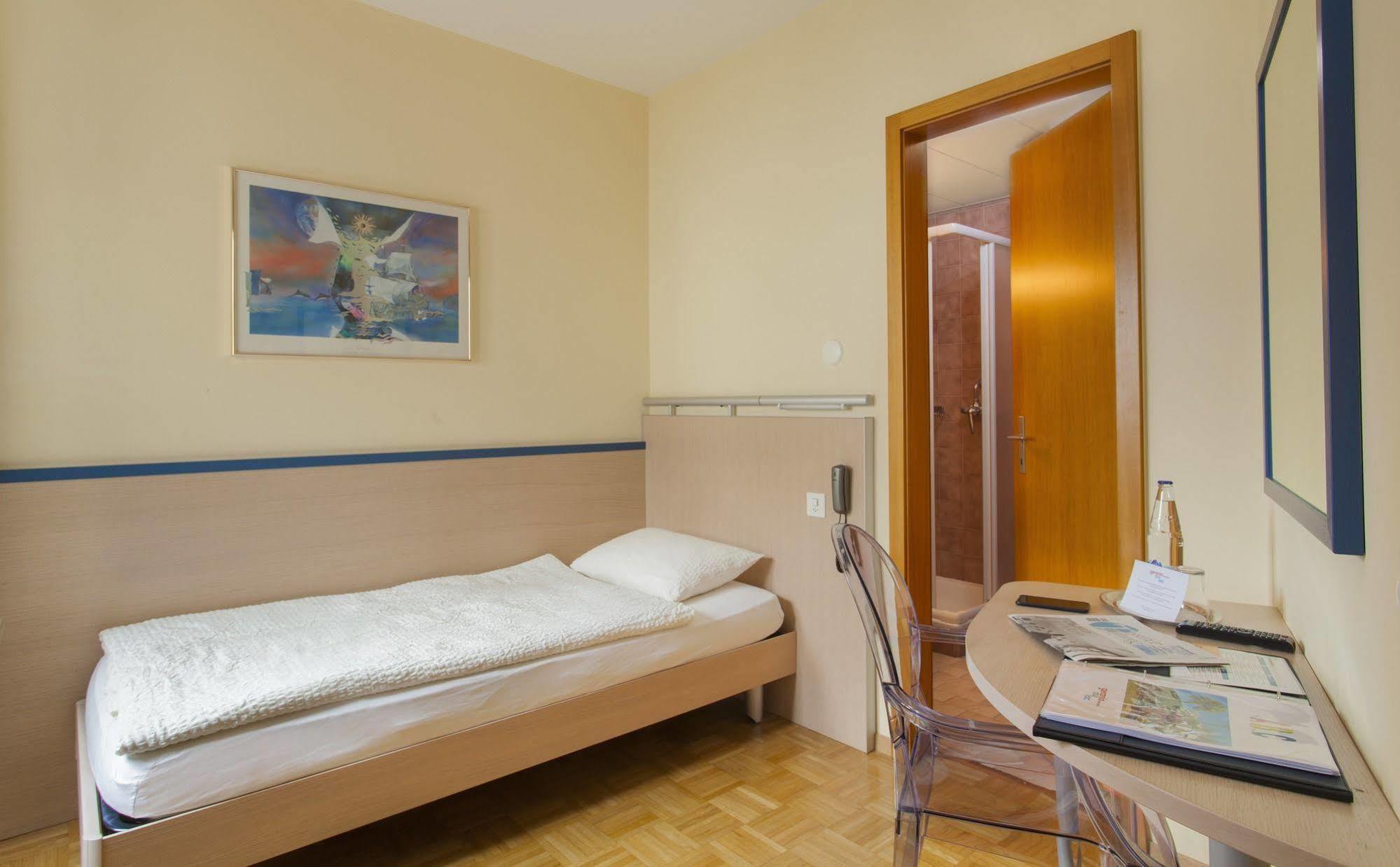 Hotel Geranio Au Lac Muralto Экстерьер фото
